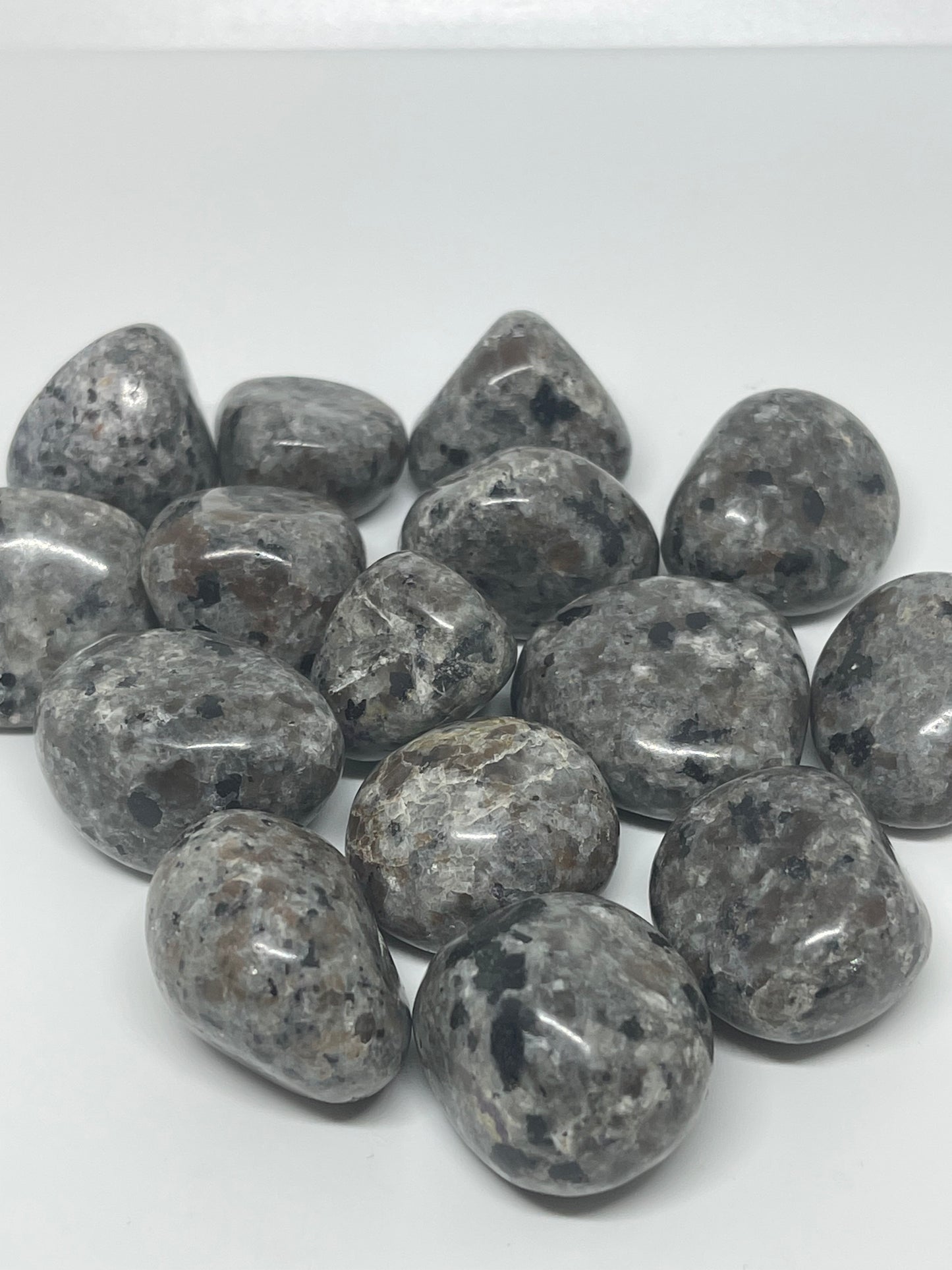 CRYSTAL TUMBLES